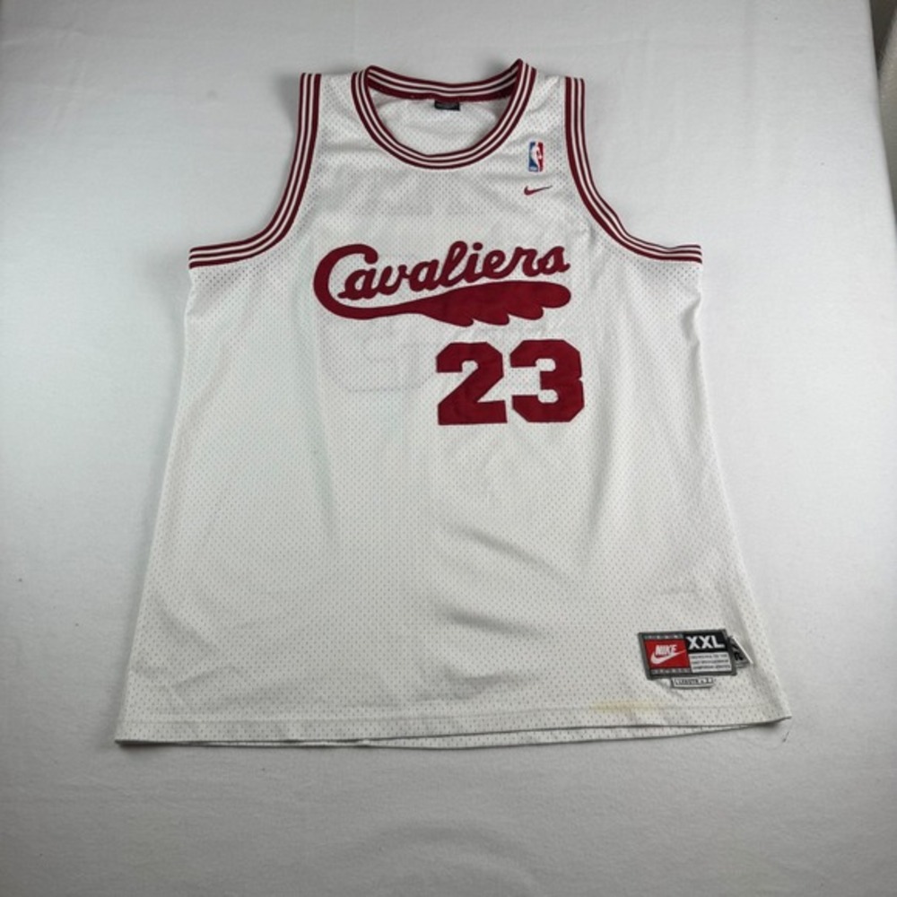 Vintage‎ Nike LeBron James #23 Cleveland Cavaliers size 2XL